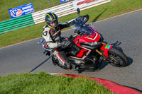 PJM-Wedding-Photography;enduro-digital-images;event-digital-images;eventdigitalimages;mallory-park;mallory-park-photographs;mallory-park-trackday;mallory-park-trackday-photographs;no-limits-trackdays;peter-wileman-photography;racing-digital-images;trackday-digital-images;trackday-photos